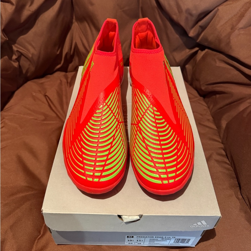 Predator Edge Turf - 10.5M